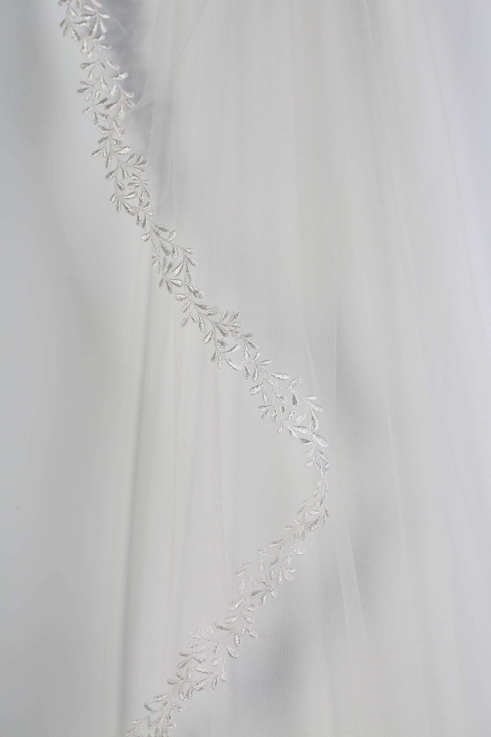 Leaf Lace Edge Veil Emma Bridals