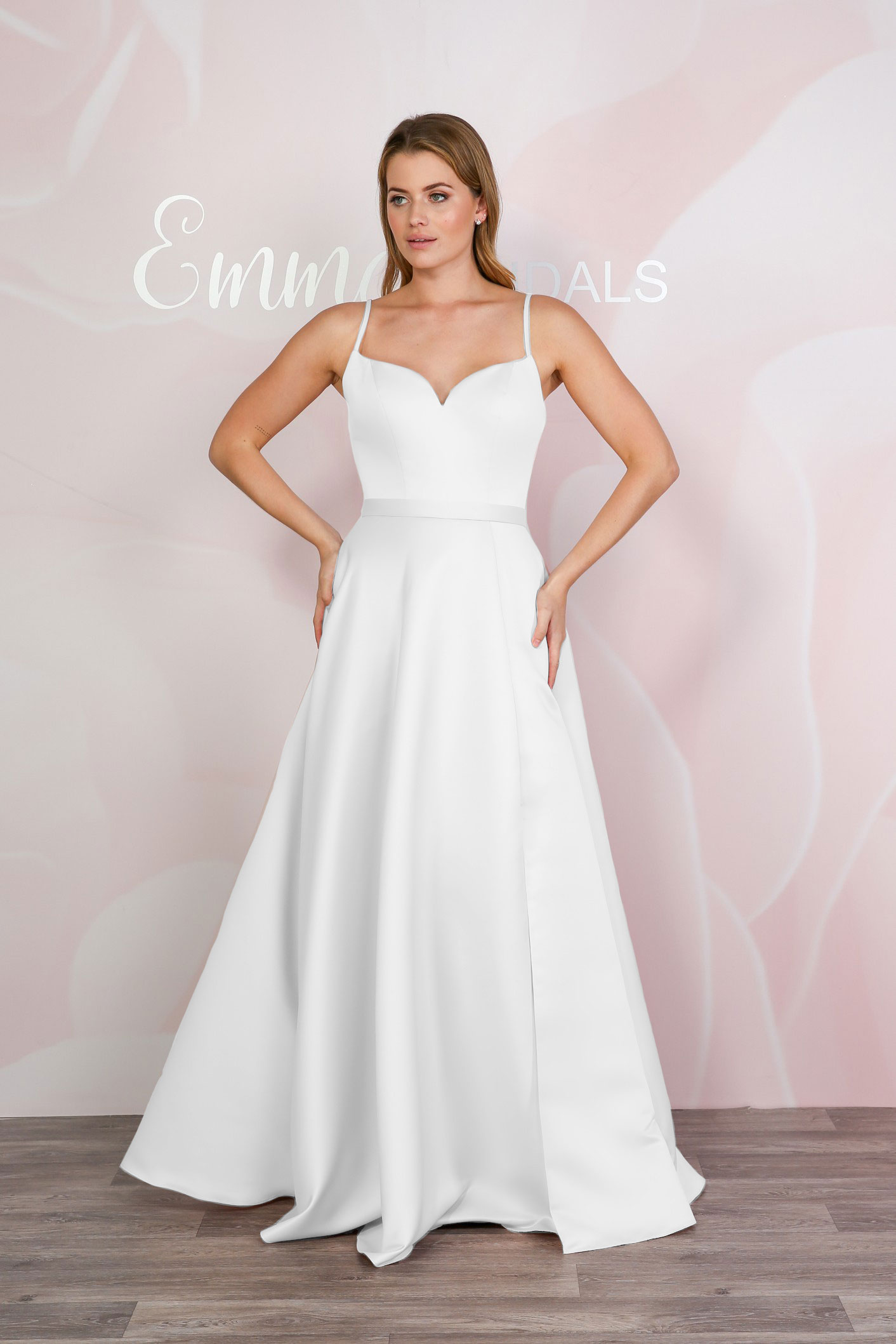 Chic Satin Spaghetti Strap Floor-length Gown with Bow Dark Navy